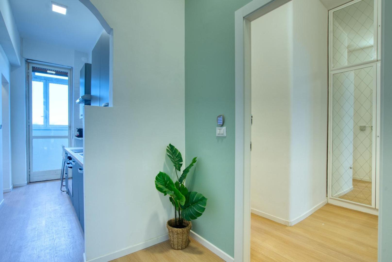 Italianflat - Elegant Suites With Balcony In Navigli Милано Екстериор снимка