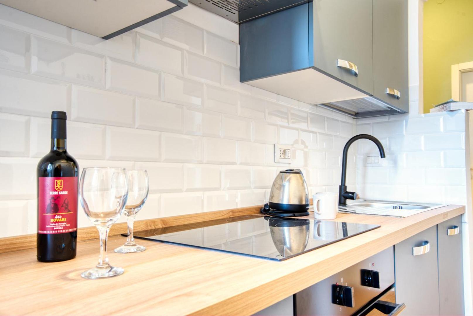 Italianflat - Elegant Suites With Balcony In Navigli Милано Екстериор снимка