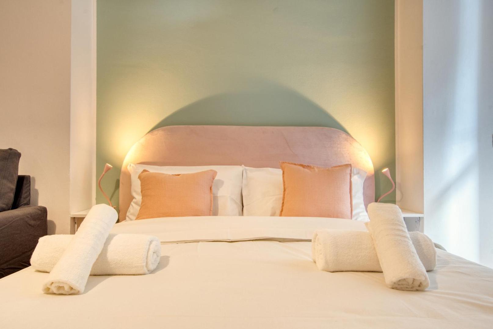 Italianflat - Elegant Suites With Balcony In Navigli Милано Екстериор снимка