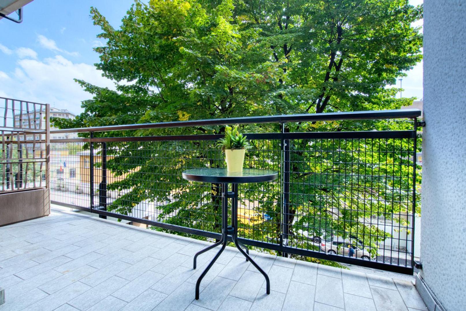 Italianflat - Elegant Suites With Balcony In Navigli Милано Екстериор снимка