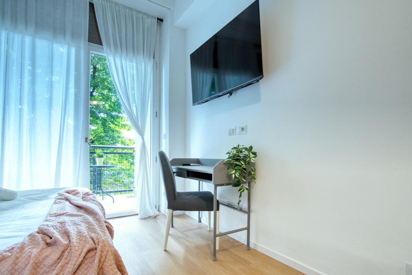Italianflat - Elegant Suites With Balcony In Navigli Милано Екстериор снимка