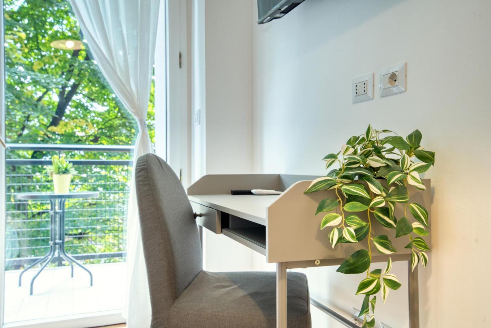 Italianflat - Elegant Suites With Balcony In Navigli Милано Екстериор снимка